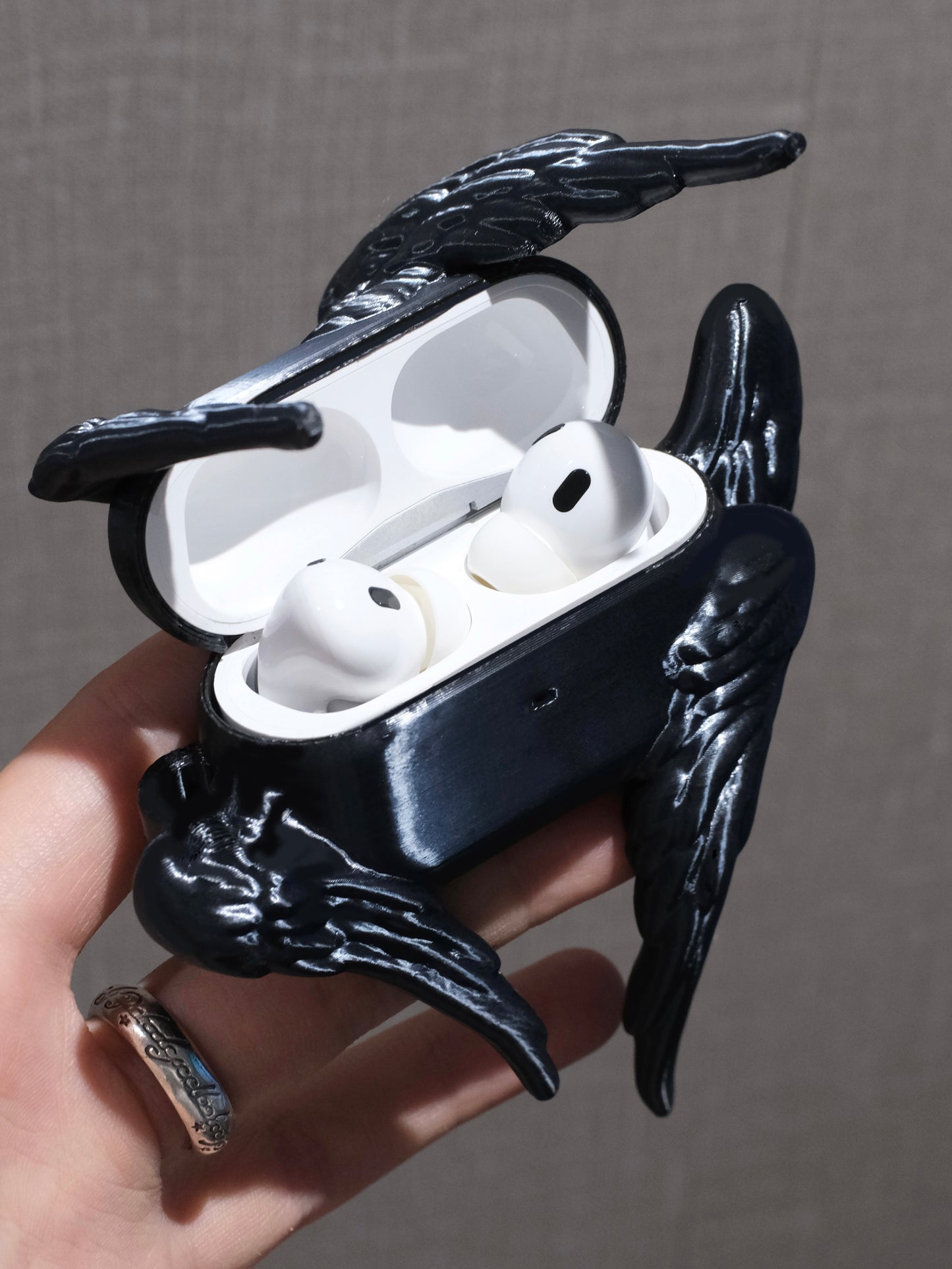 YANZHUJI: Seraph Six-wings Angel Earphone Case for Airpods-3D Printed With Flexible Material