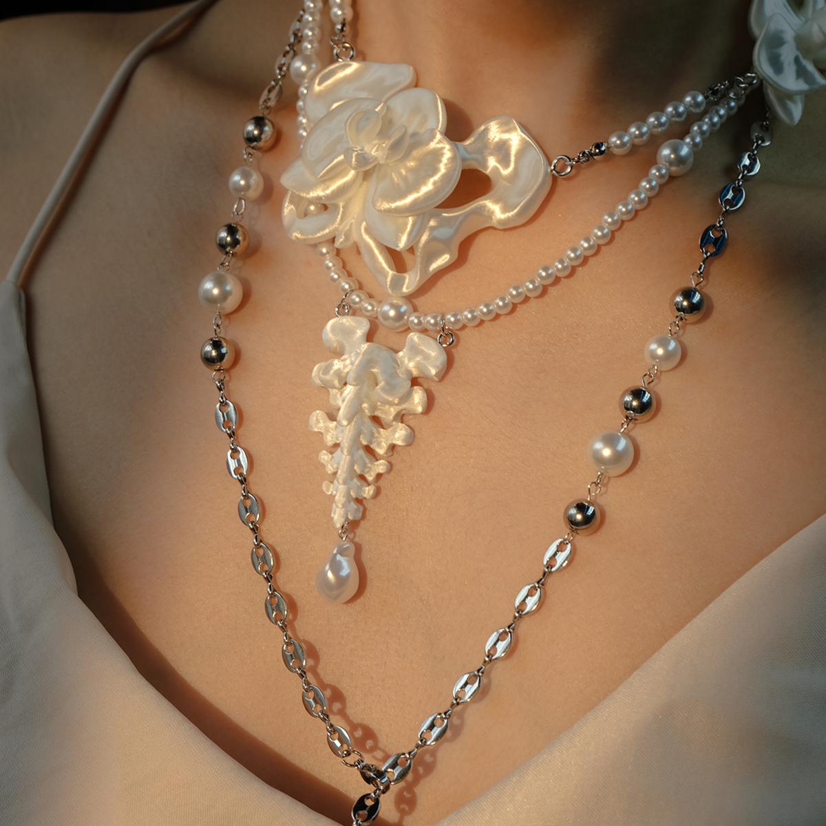 YANZHUJI | Phalaenopsis Orchid 3D-Printed Multi-Layer Stackable Chain Jewelry Necklace - Handcrafted Beads, Versatile, Photogenic Fashion Costume Accessory with Artisanal Imperfections