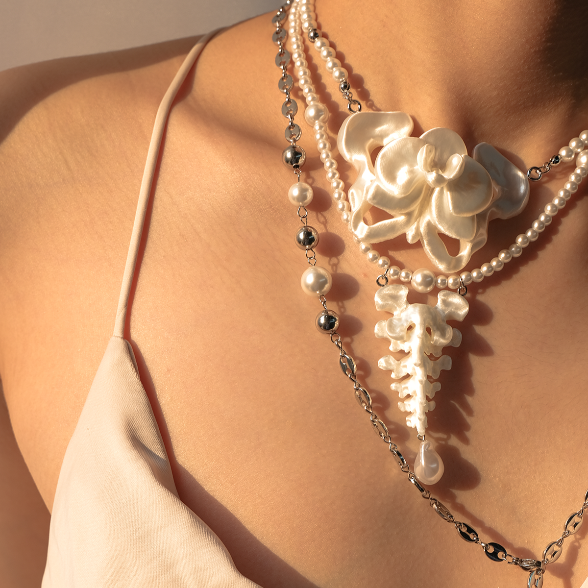 YANZHUJI | Phalaenopsis Orchid 3D-Printed Multi-Layer Stackable Chain Jewelry Necklace - Handcrafted Beads, Versatile, Photogenic Fashion Costume Accessory with Artisanal Imperfections